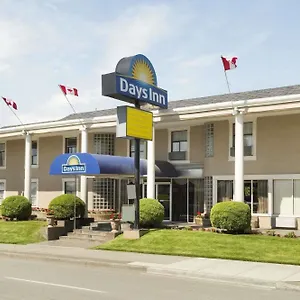 Days By Wyndham Metro Hotel